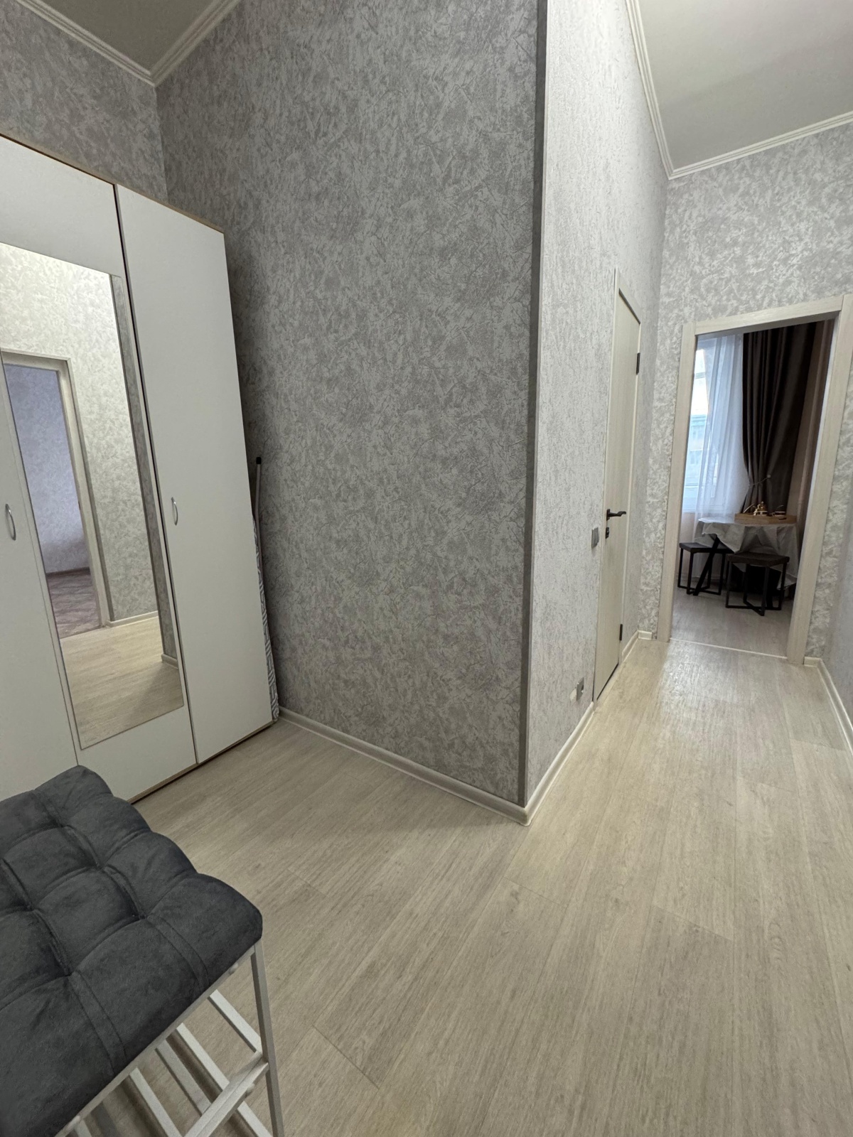 Apartments by Xasanov 1-ком. квартира на Мира 3