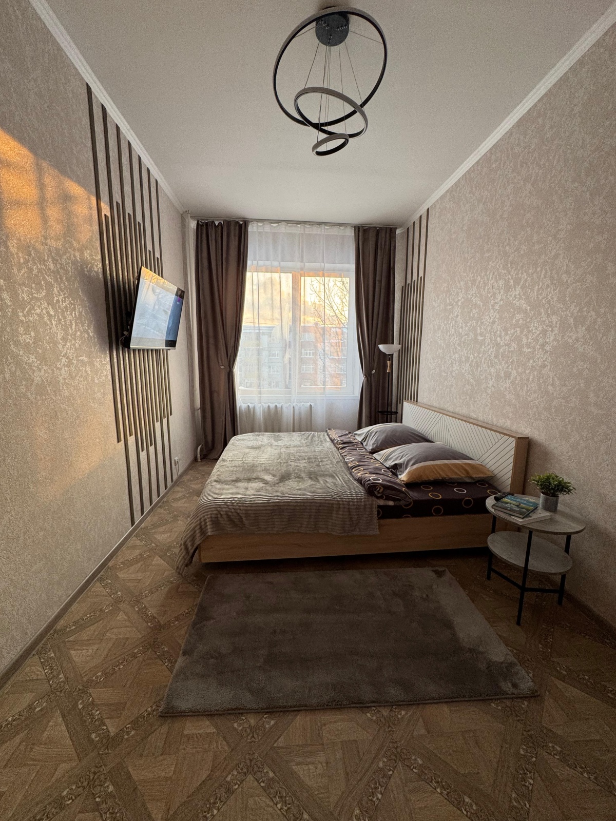Apartments by Xasanov 1-ком. квартира на Мира 3